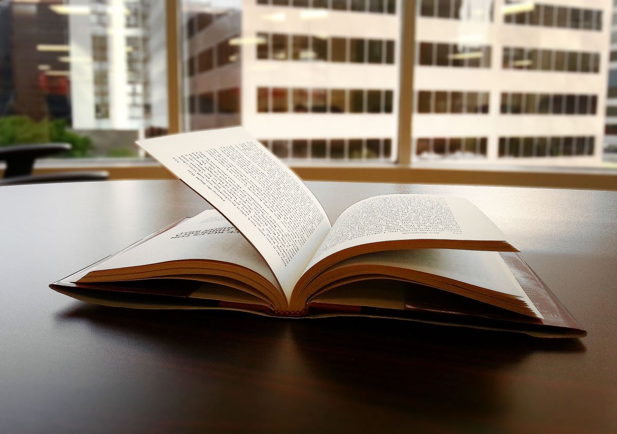 How to Write Body Paragraphs With Evidence & Analysis